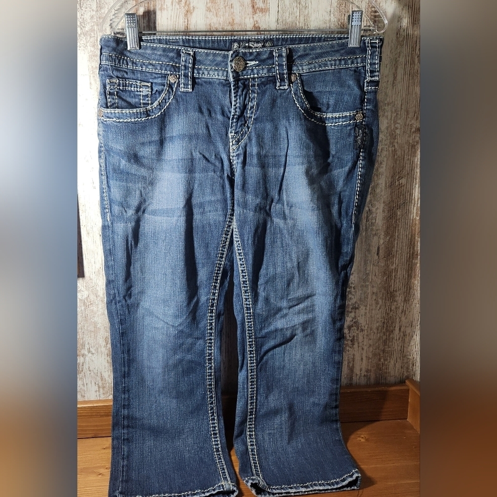 Silver Jeans Co. Women's Dark Blue Aiko  Capri Jeans W31